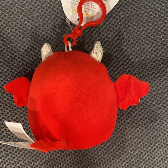 Squishmallow Karlie the Bat Clip Halloween 2023 NWT - Picture 2 of 3